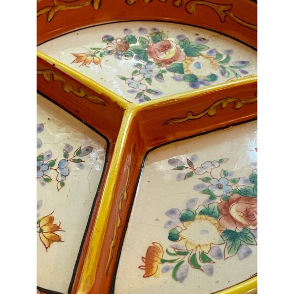 Japanese painted ceramic plate w/ wood box - Picture 8 of 16